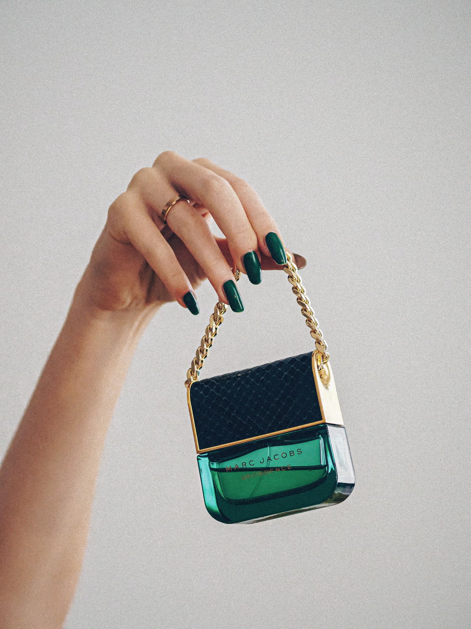 Examining Carbon Neutral Claims in Fashion